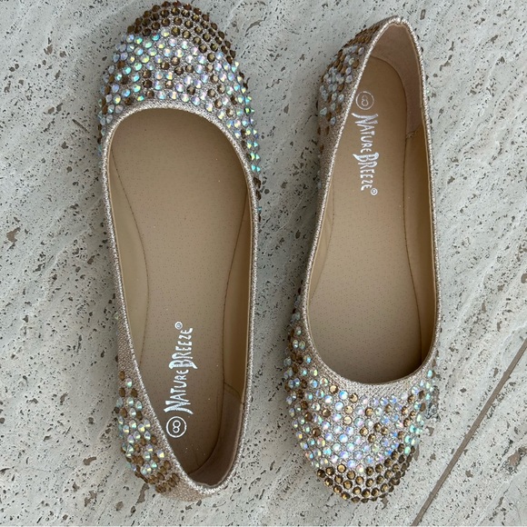 ✨NEW✨Champagne Gold Embellished Ballet Flats - Picture 4 of 11